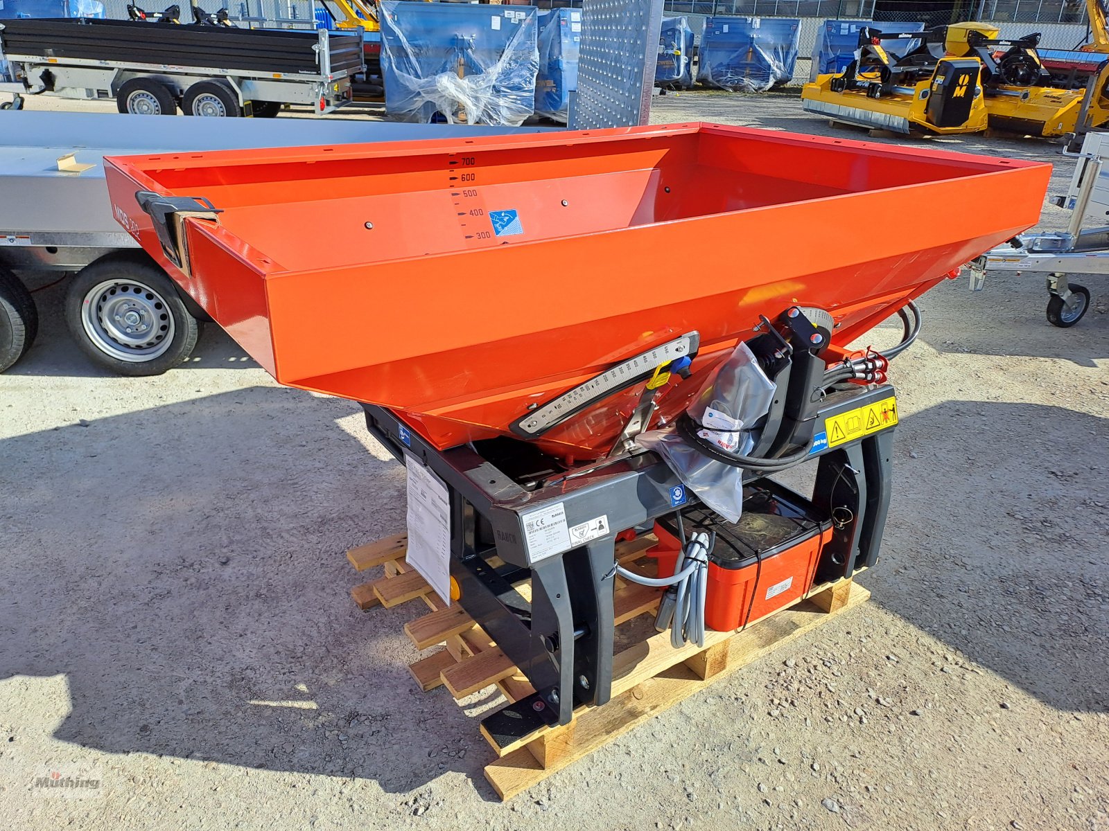 Düngerstreuer des Typs Rauch MDS 20.2, Neumaschine in Neumarkt (Bild 2)