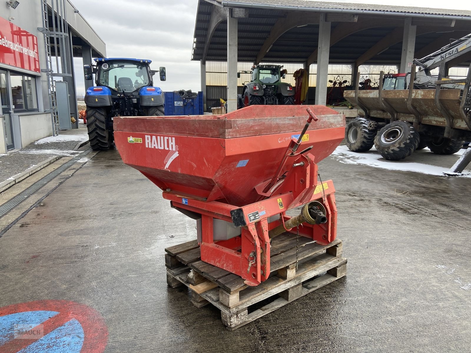 Düngerstreuer za tip Rauch MDS 62, Gebrauchtmaschine u Burgkirchen (Slika 3)