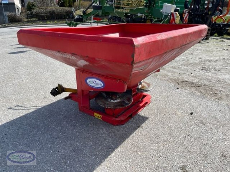 Düngerstreuer of the type Rauch MDS 701, Gebrauchtmaschine in Münzkirchen (Picture 3)
