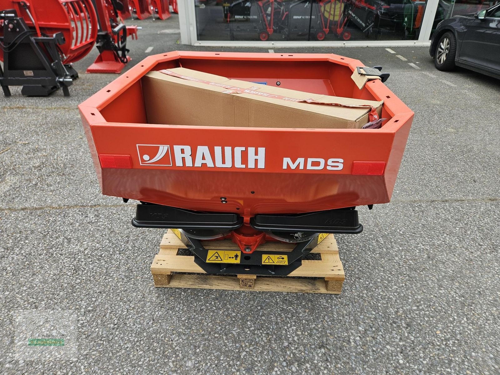 Düngerstreuer des Typs Rauch MDS 8.2, Gebrauchtmaschine in Wies (Bild 1)