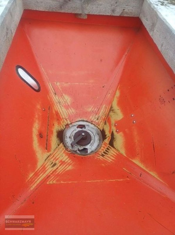 Düngerstreuer of the type Rauch MDS 901 mit hydr. Schiberbetätigung, Gebrauchtmaschine in Aurolzmünster (Picture 3)