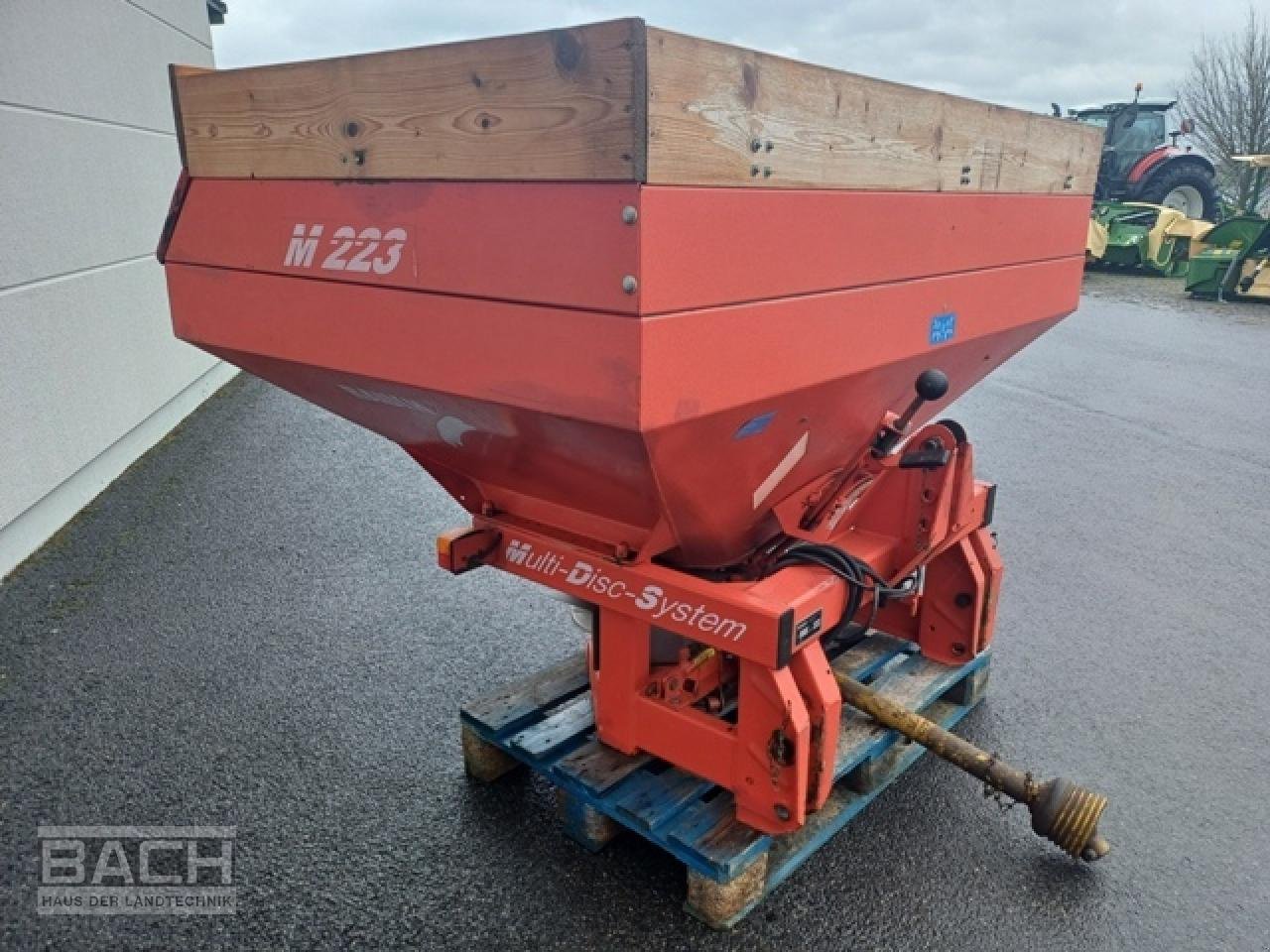 Düngerstreuer des Typs Rauch MDS 901, Gebrauchtmaschine in Boxberg-Seehof (Bild 2)