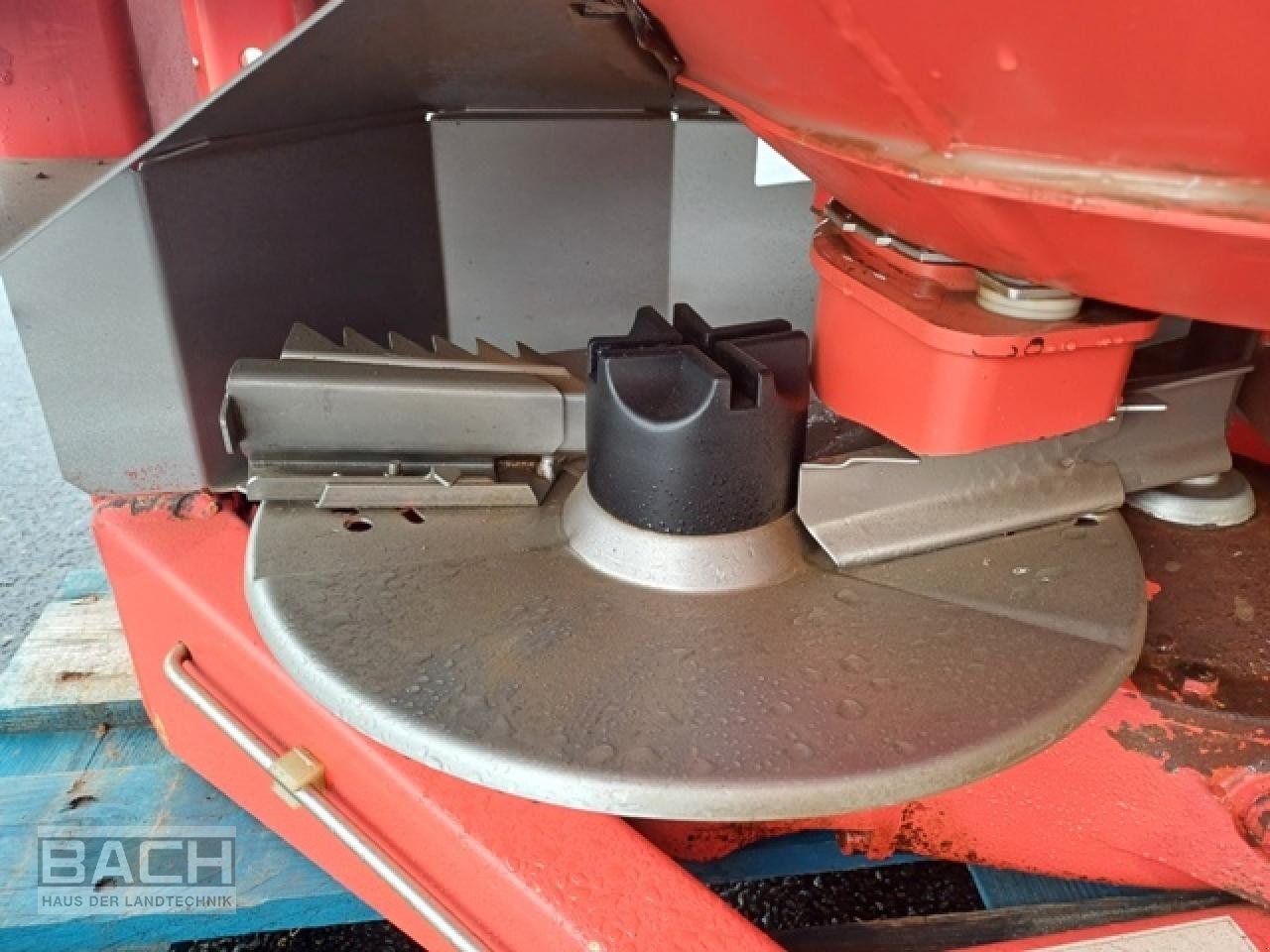 Düngerstreuer des Typs Rauch MDS 901, Gebrauchtmaschine in Boxberg-Seehof (Bild 5)