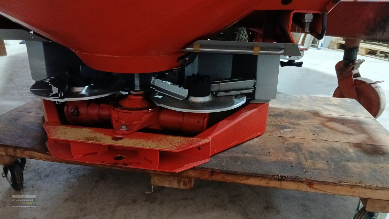 Düngerstreuer от тип Rauch MDS 932 R  select, Gebrauchtmaschine в Gampern (Снимка 4)