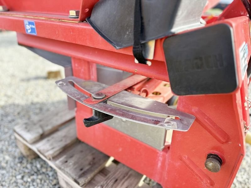 Düngerstreuer от тип Rauch MDS 935 Düngerstreuer, Gebrauchtmaschine в St. Marienkirchen (Снимка 5)