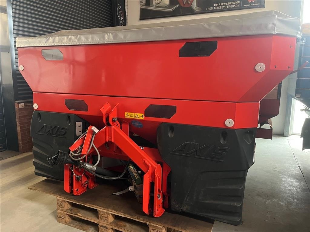 Düngerstreuer des Typs Rauch står som ny, Gebrauchtmaschine in Sakskøbing (Bild 2)