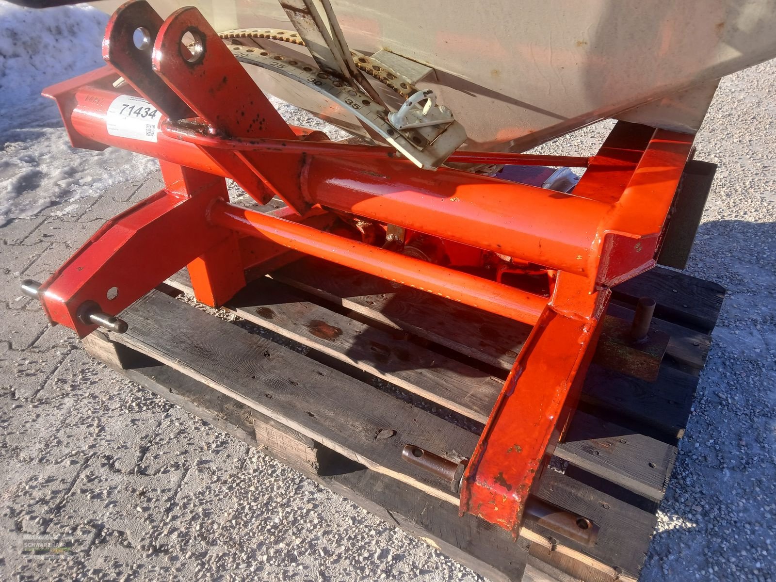 Düngerstreuer Türe ait Rauch ZS 600, Gebrauchtmaschine içinde Aurolzmünster (resim 12)