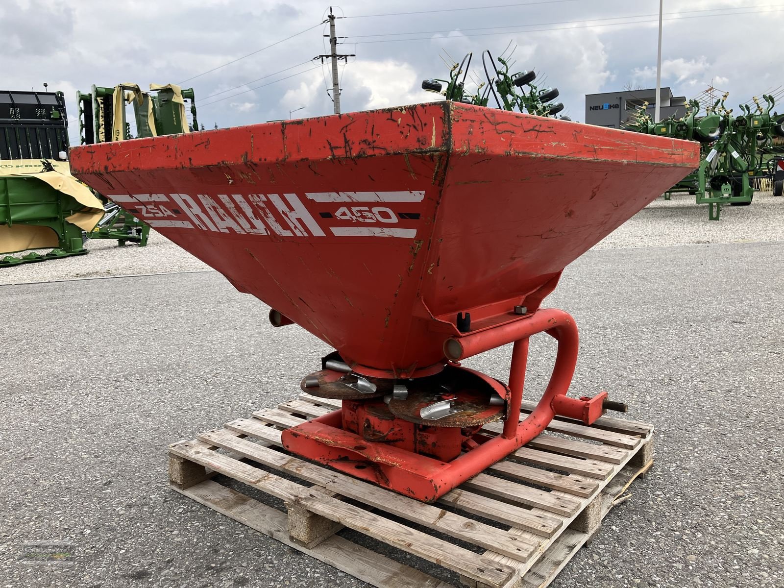 Düngerstreuer типа Rauch ZSA 450, Gebrauchtmaschine в Gampern (Фотография 4)