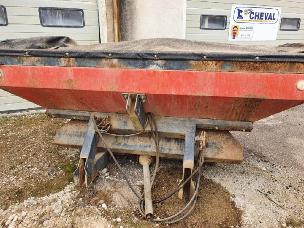 Düngerstreuer of the type Roger FERTIL, Gebrauchtmaschine in Chauvoncourt (Picture 1)