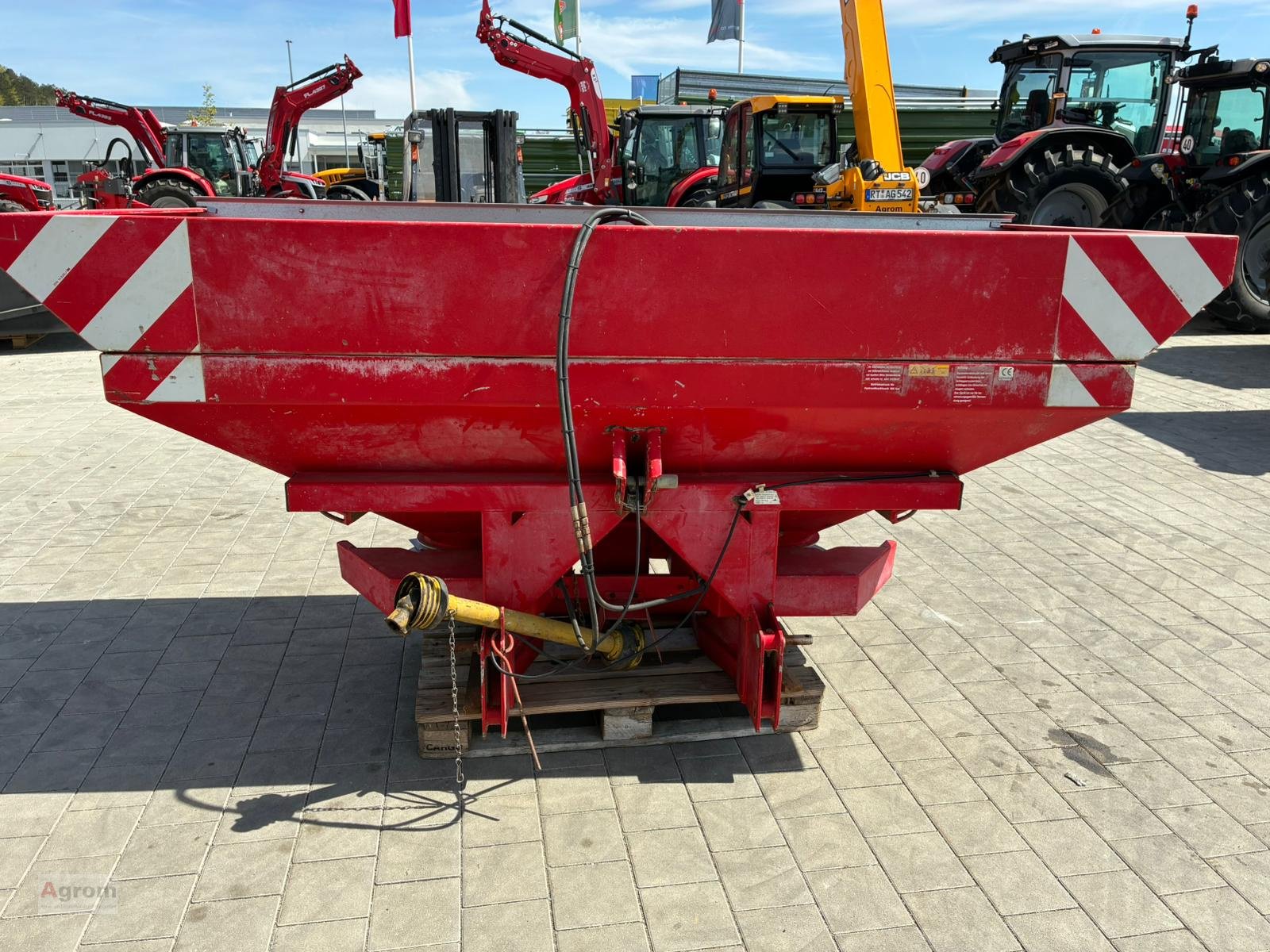 Düngerstreuer Türe ait Rotina GTS 2000 K, Gebrauchtmaschine içinde Münsingen (resim 9)
