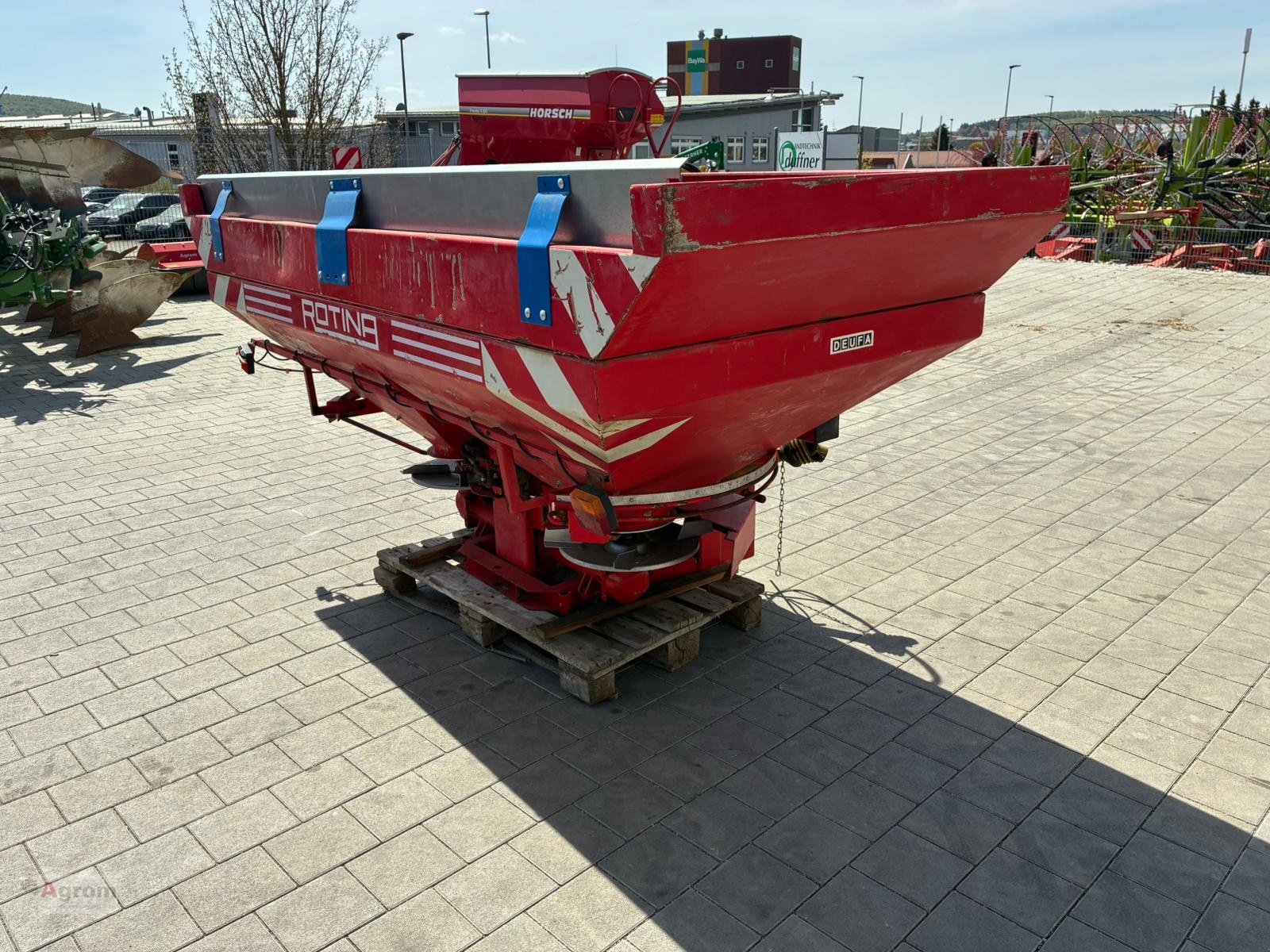 Düngerstreuer Türe ait Rotina GTS 2000 K, Gebrauchtmaschine içinde Münsingen (resim 11)
