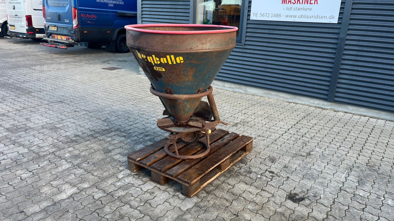 Düngerstreuer typu Sonstige 325 lille fin gødning spreder, Gebrauchtmaschine v Rønnede (Obrázek 2)