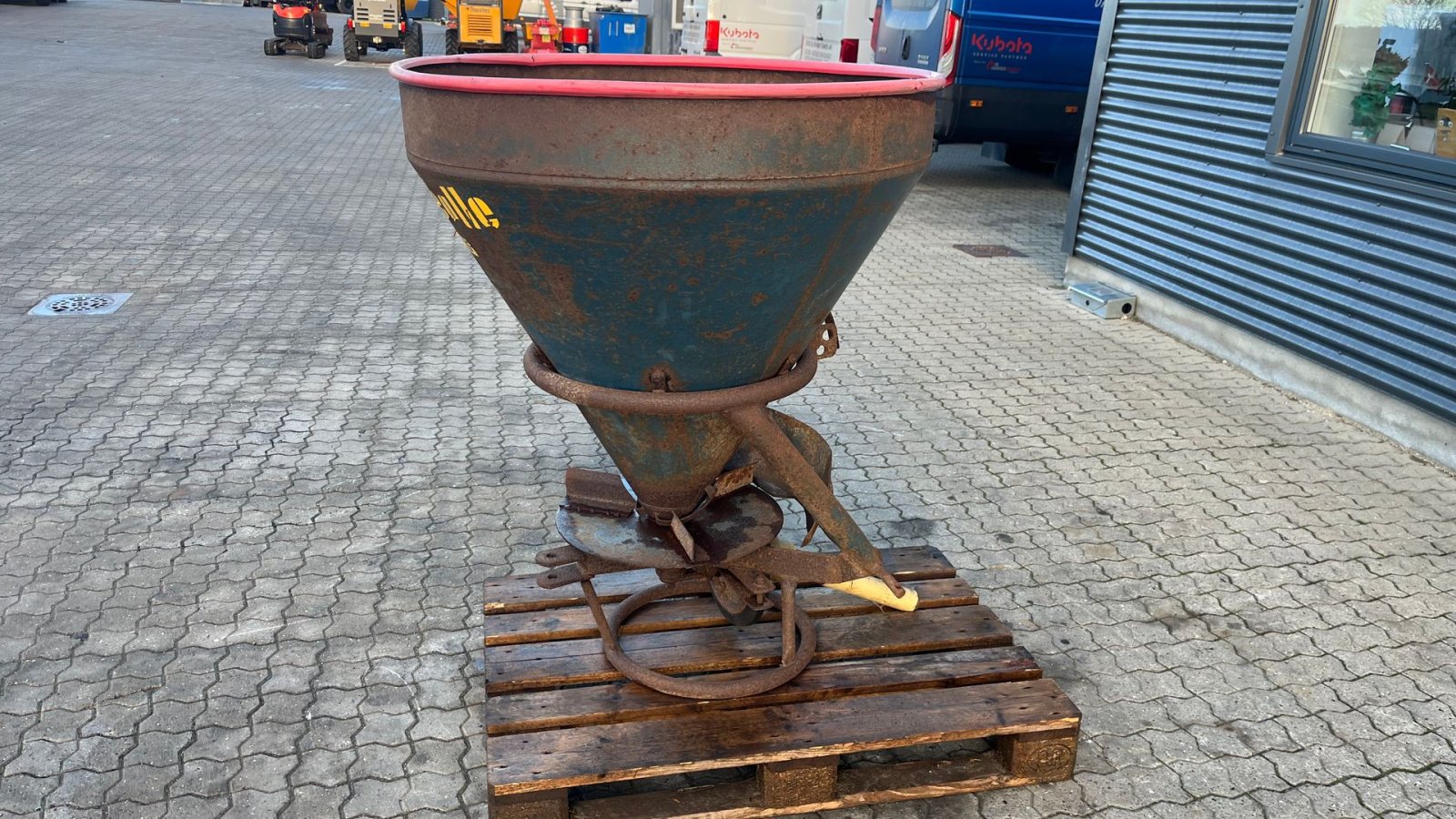 Düngerstreuer typu Sonstige 325 lille fin gødning spreder, Gebrauchtmaschine v Rønnede (Obrázek 3)