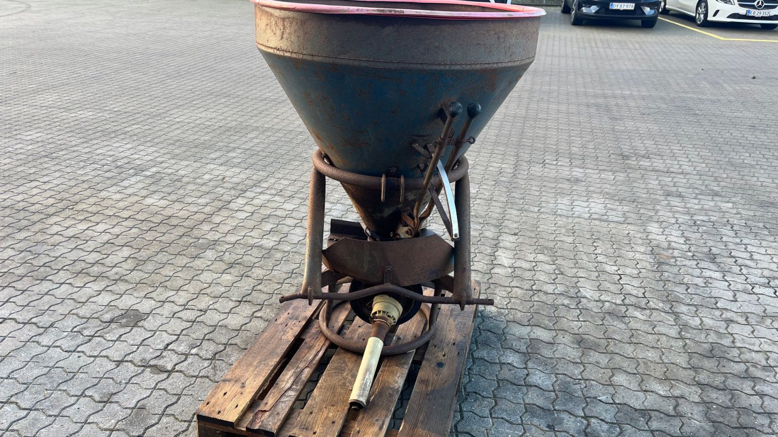 Düngerstreuer typu Sonstige 325 lille fin gødning spreder, Gebrauchtmaschine v Rønnede (Obrázek 5)
