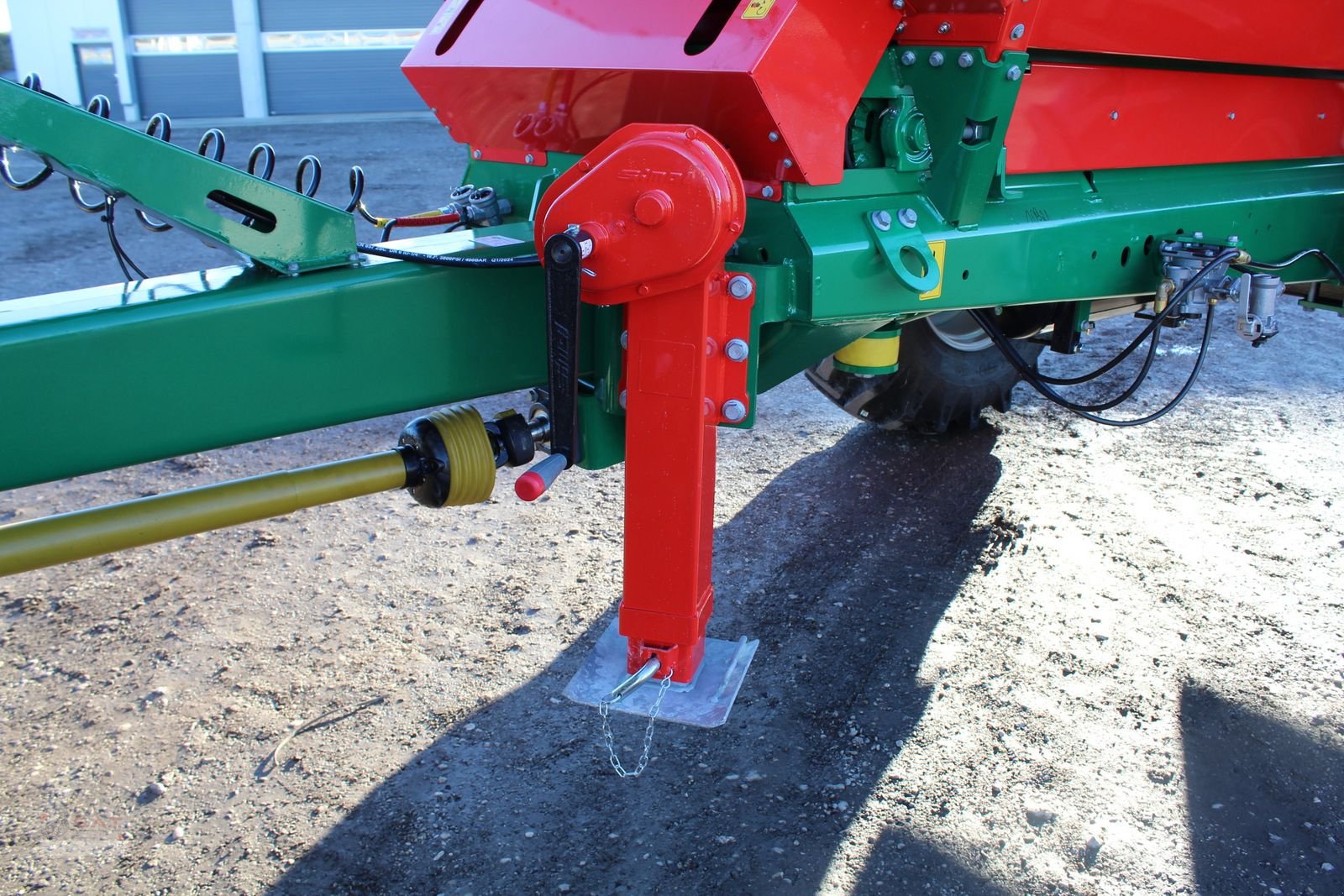 Düngerstreuer des Typs Sonstige Agro-Masz REWO 8200 Kalk- und Düngerstreuer, Neumaschine in Eberschwang (Bild 26)