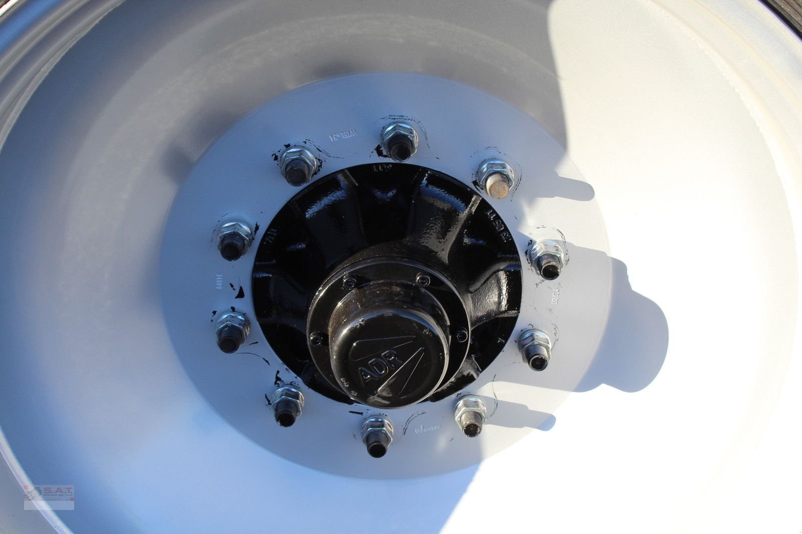 Düngerstreuer des Typs Sonstige Agro-Masz REWO 8200 Kalk- und Düngerstreuer, Neumaschine in Eberschwang (Bild 11)