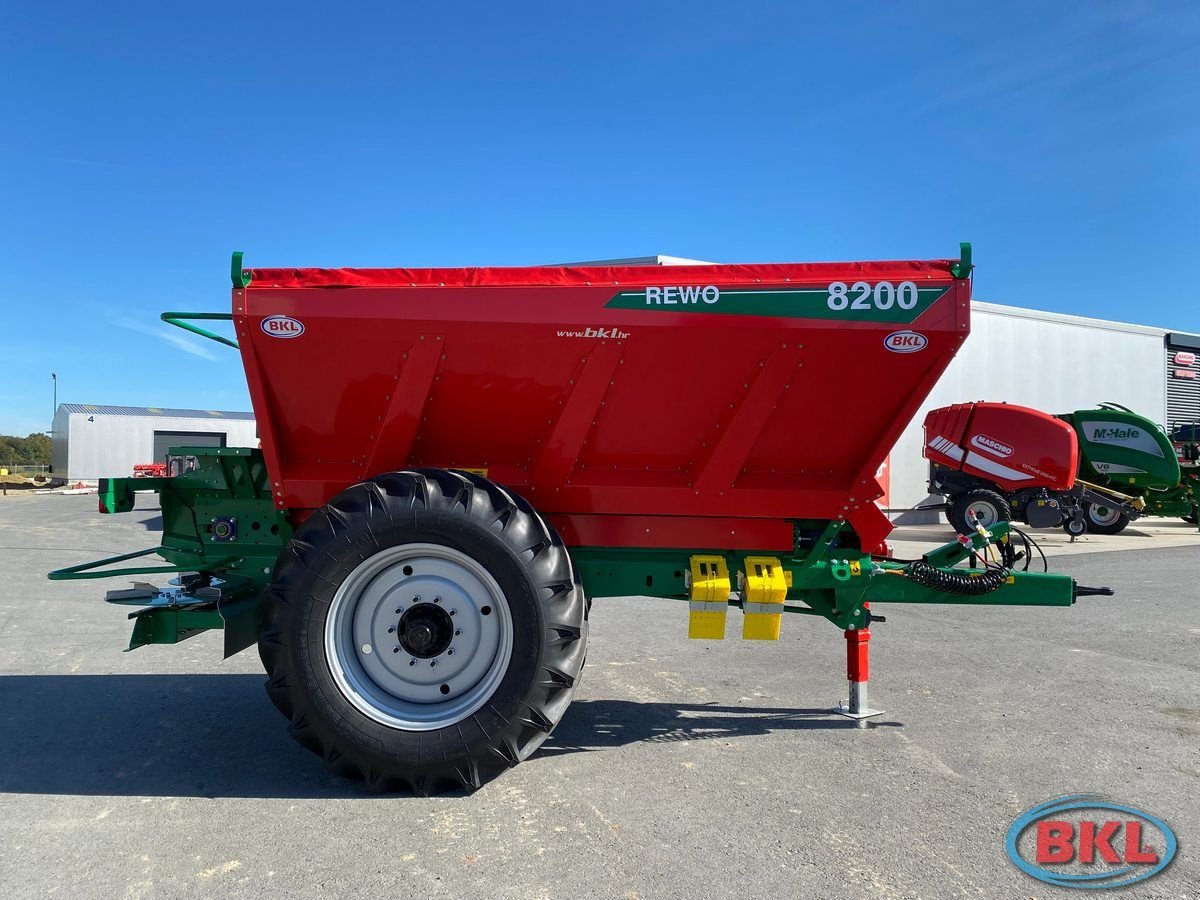 Düngerstreuer del tipo Sonstige Agro-Masz REWO 8200 Kalk- und Düngerstreuer, Neumaschine In Rovisce (Immagine 2)