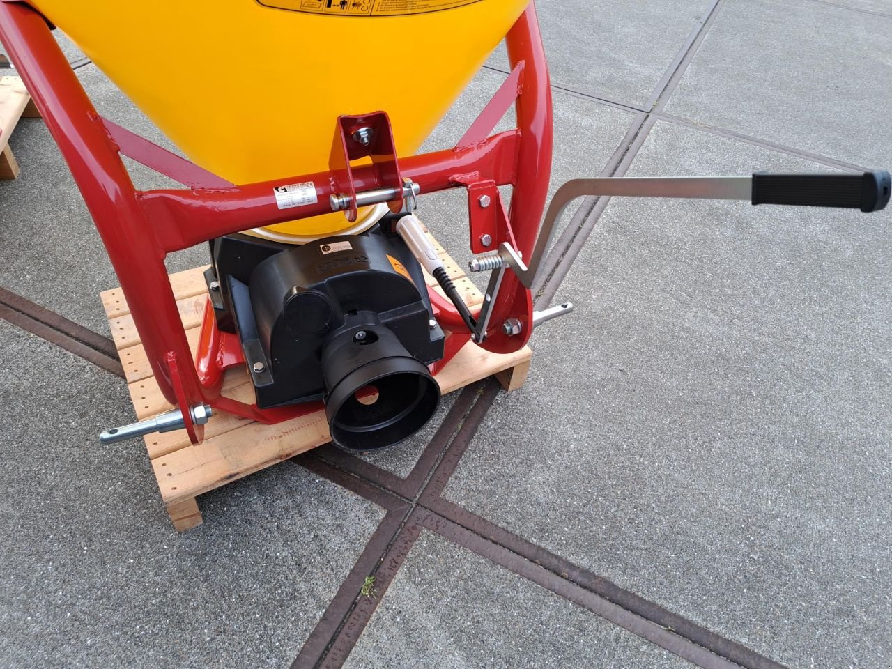 Düngerstreuer a típus Sonstige Agromehanika / cosmo pendel / strooischijf strooier, Neumaschine ekkor: Noordwijkerhout (Kép 7)