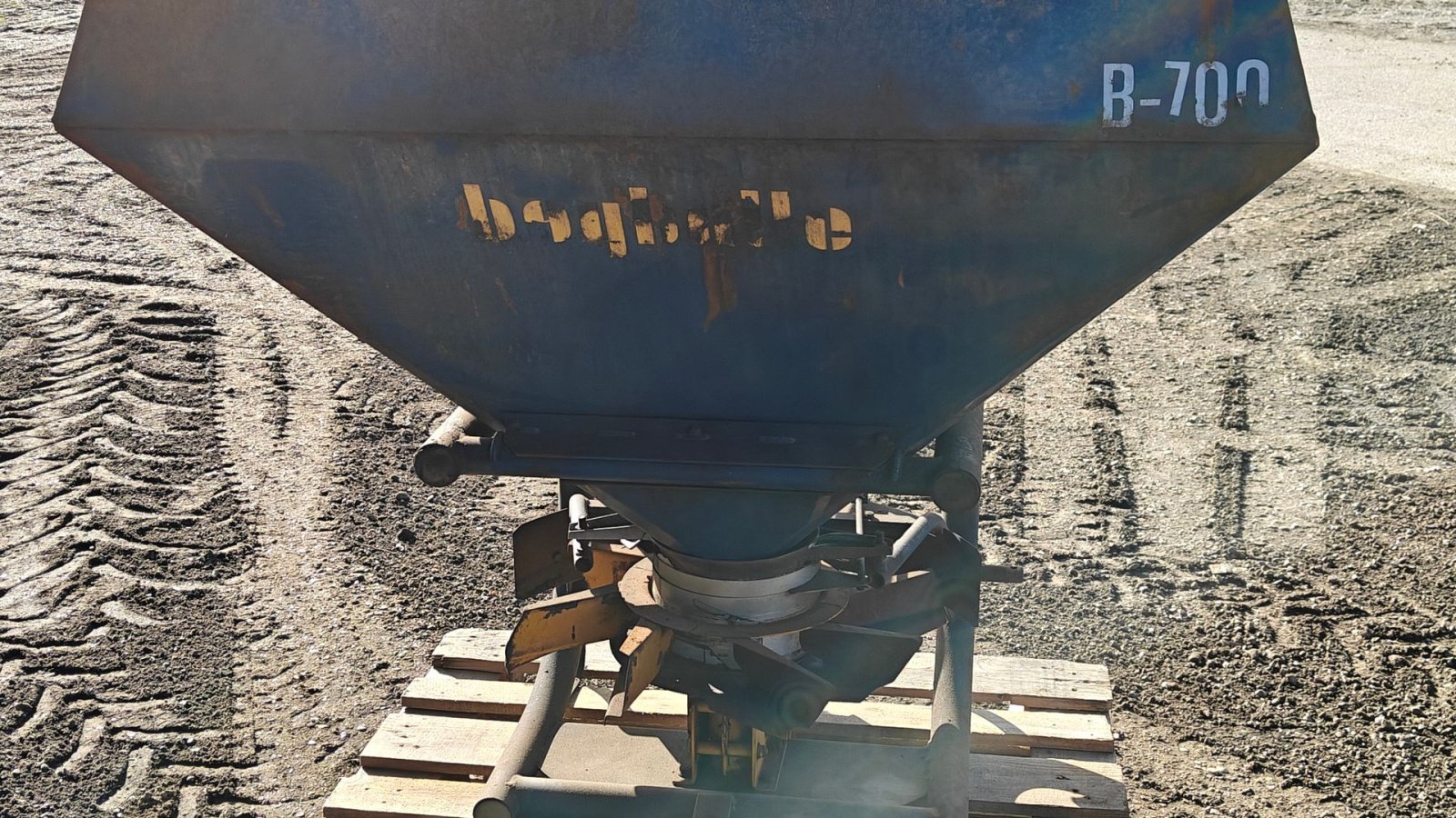 Düngerstreuer типа Sonstige B 700, Gebrauchtmaschine в Holstebro (Фотография 5)