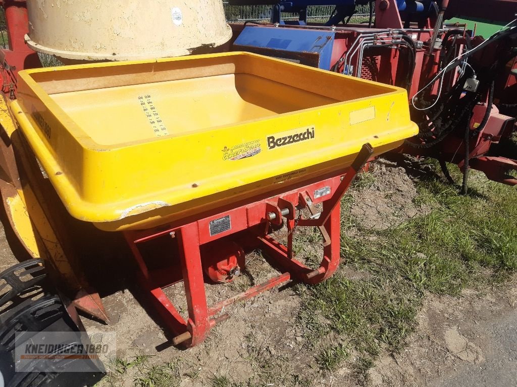 Düngerstreuer Türe ait Sonstige Bezzechi, Gebrauchtmaschine içinde Altenfelden (resim 10)