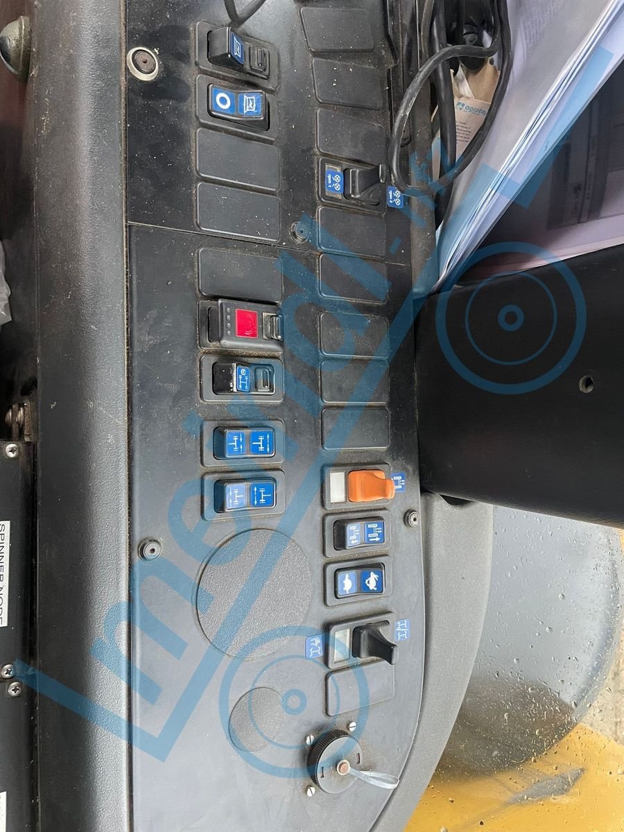 Düngerstreuer типа Sonstige Challenger Rogator 618 S, Gebrauchtmaschine в Eferding (Фотография 12)