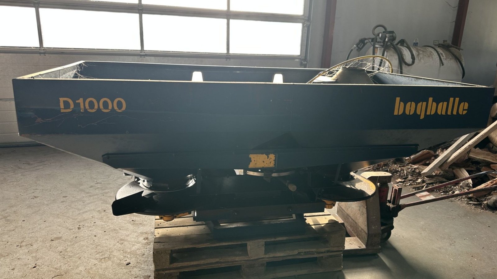 Düngerstreuer del tipo Sonstige D 1000, Gebrauchtmaschine en øster ulslev (Imagen 1)