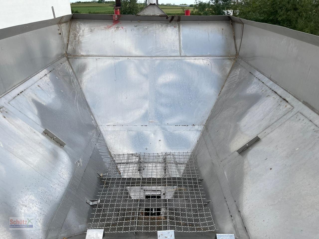 Düngerstreuer des Typs Sonstige Düngerstreuer Über-Umladewagen Rauch Axera EMC, Gebrauchtmaschine in Schierling (Bild 13)