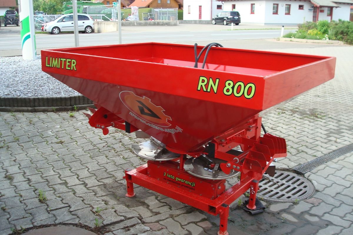 Düngerstreuer des Typs Sonstige Düngestreuer RN 1200 mit Limiter, Neumaschine in Judenburg (Bild 1)