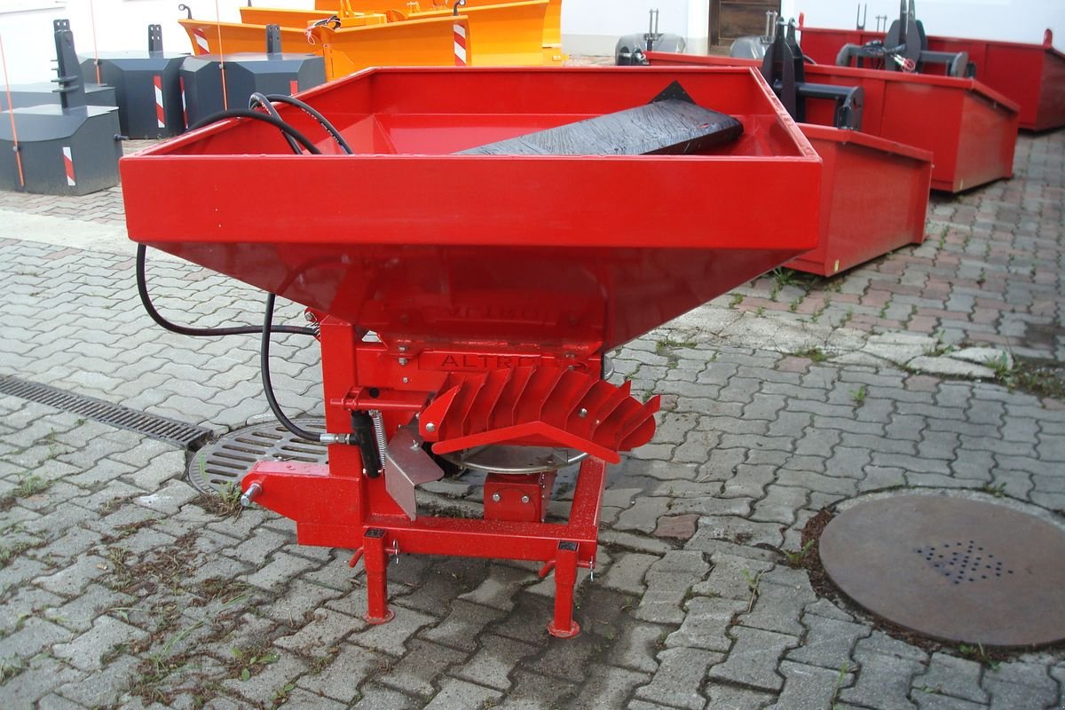 Düngerstreuer des Typs Sonstige Düngestreuer RN 1200 mit Limiter, Neumaschine in Judenburg (Bild 7)