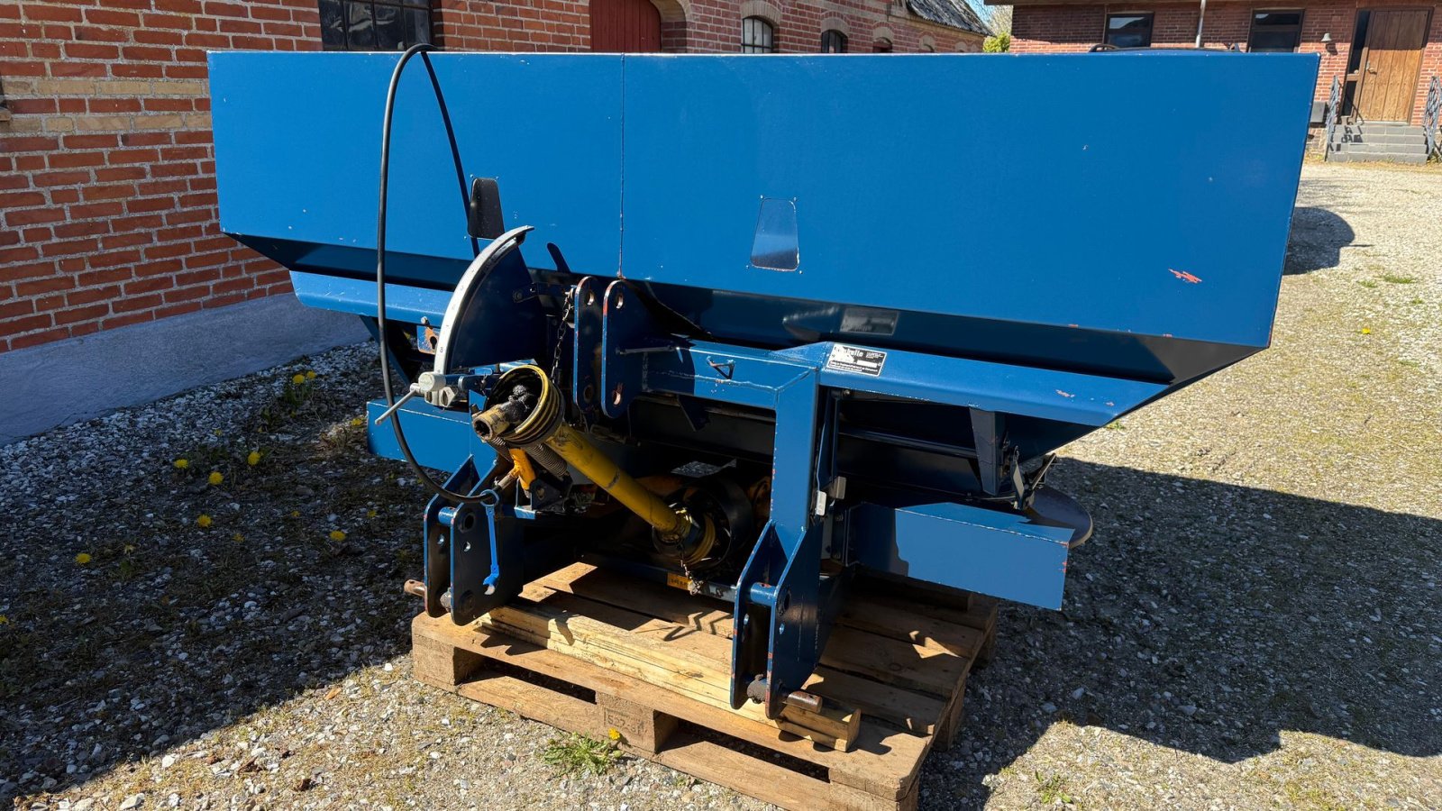 Düngerstreuer типа Sonstige E 1500, Gebrauchtmaschine в Hadsten (Фотография 4)