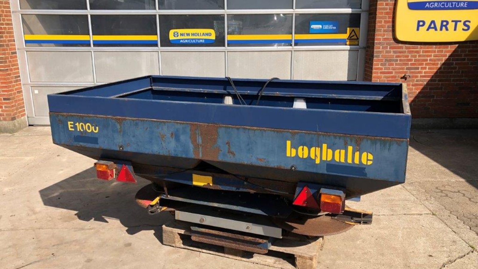 Düngerstreuer of the type Sonstige E1300, Gebrauchtmaschine in Tinglev (Picture 1)