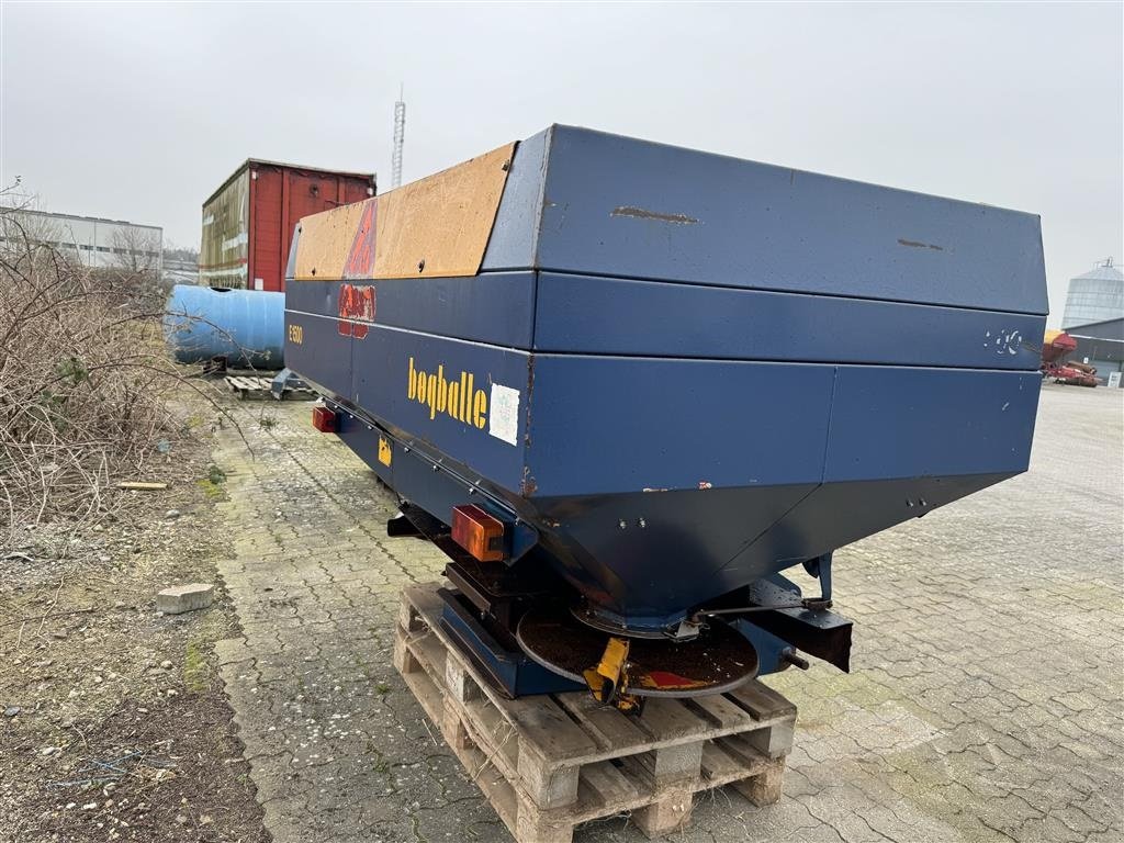 Düngerstreuer типа Sonstige E1500-2 tall Med overbygning, Gebrauchtmaschine в Ringe (Фотография 11)