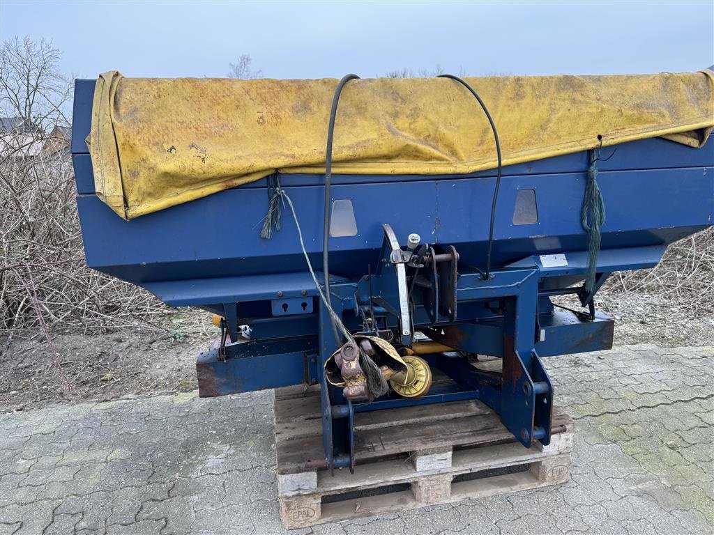 Düngerstreuer типа Sonstige E1500-2 tall Med overbygning, Gebrauchtmaschine в Ringe (Фотография 2)
