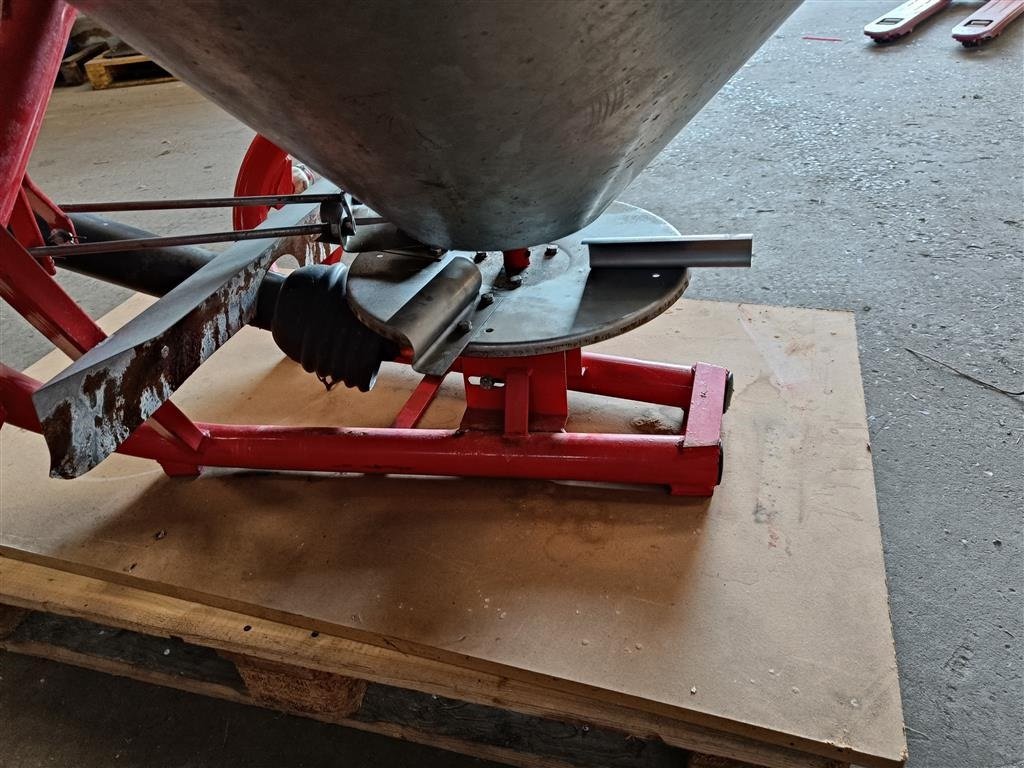 Düngerstreuer des Typs Sonstige Gødningsspreder 650 kg., Gebrauchtmaschine in Egtved (Bild 2)