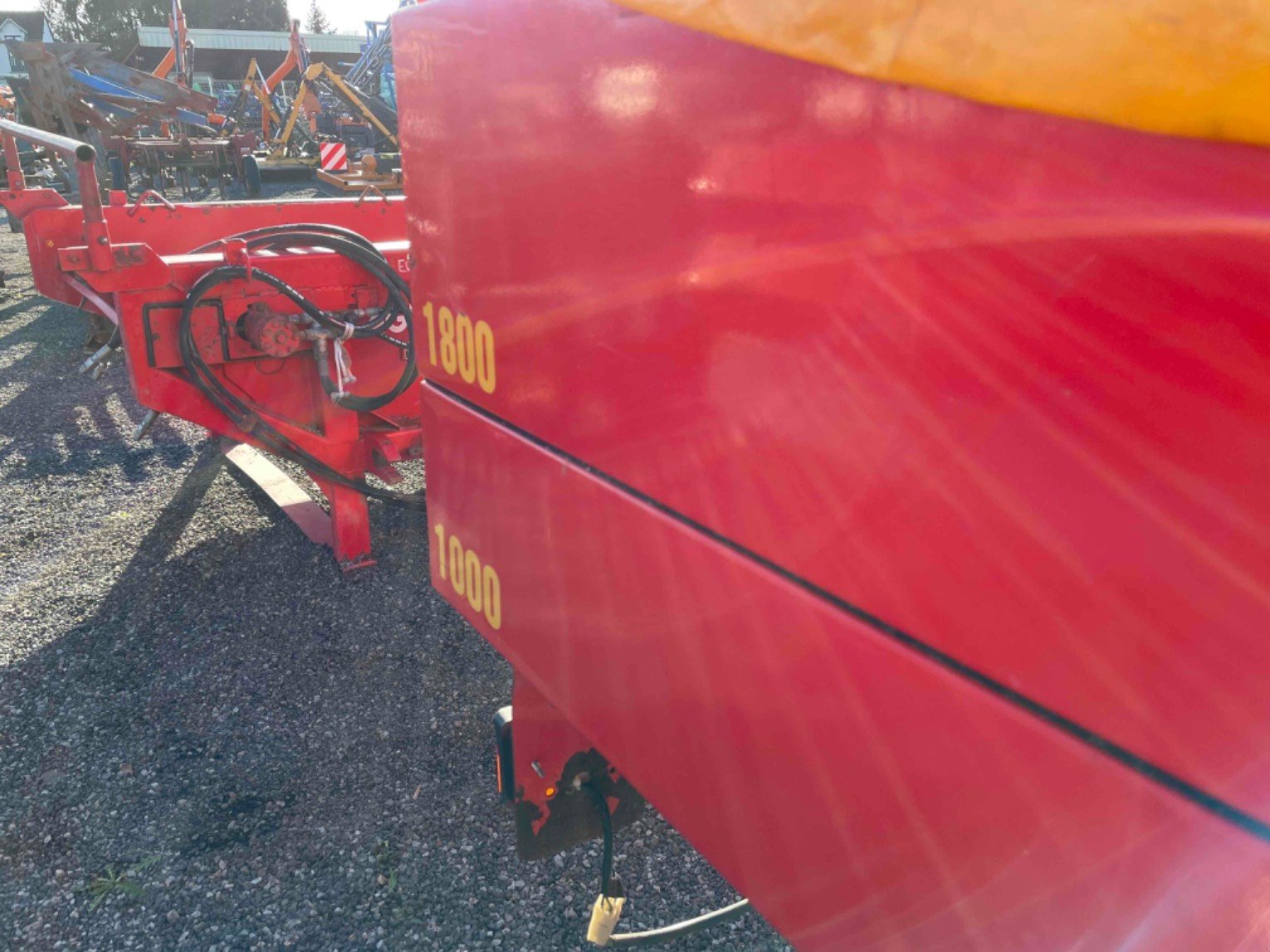 Düngerstreuer za tip Sonstige JETSPREAD281, Gebrauchtmaschine u LA SOUTERRAINE (Slika 7)