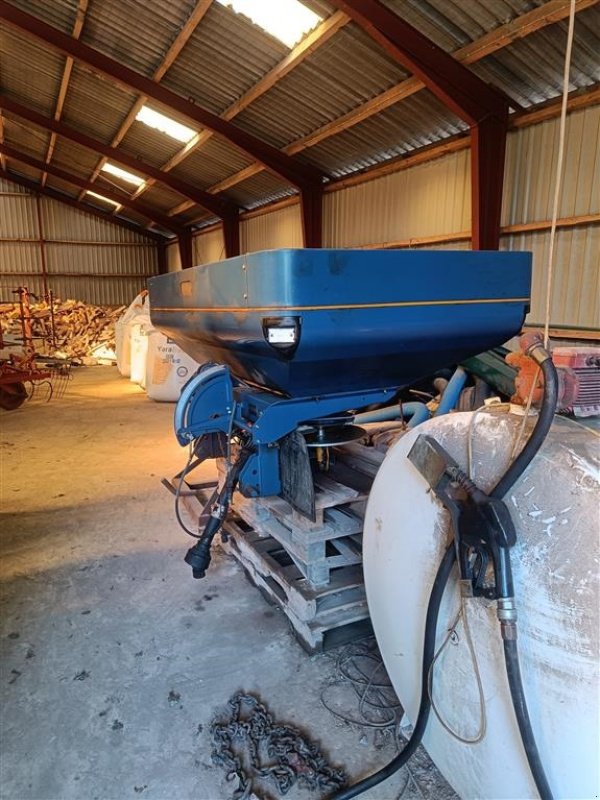 Düngerstreuer des Typs Sonstige L1A    arbejdsbredde 15 m, Gebrauchtmaschine in Egtved (Bild 2)