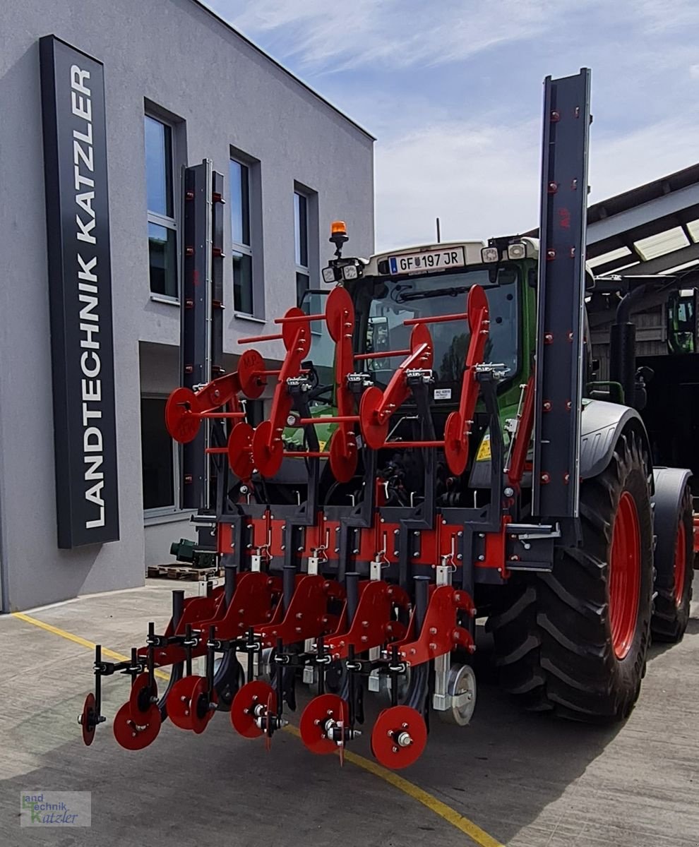 Düngerstreuer of the type Sonstige LAY-I, Neumaschine in Deutsch-Wagram (Picture 1)