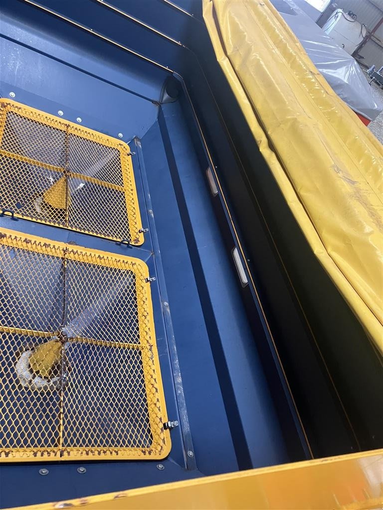 Düngerstreuer of the type Sonstige M3W, Gebrauchtmaschine in Glamsbjerg (Picture 13)