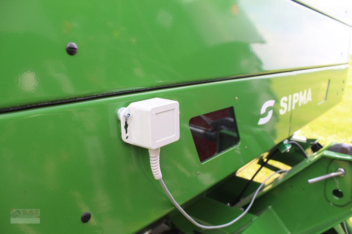 Düngerstreuer des Typs Sonstige Mineraldüngerstreuer Sipma RN 2000 Optima, Neumaschine in Eberschwang (Bild 10)