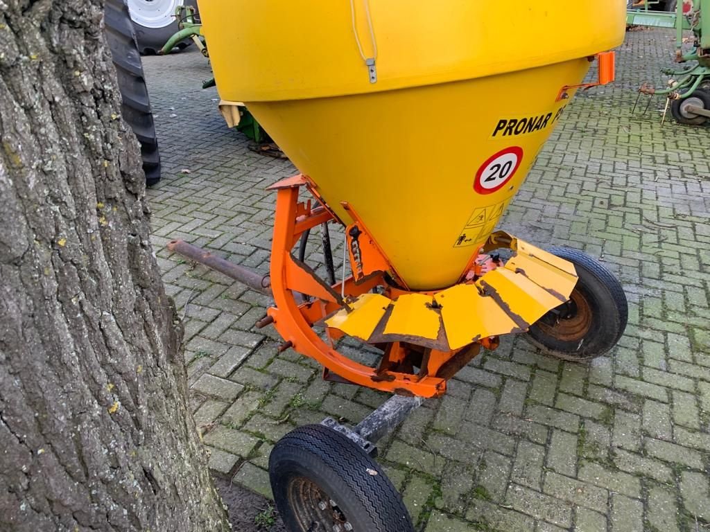 Düngerstreuer tip Sonstige Pronar PS-250, Gebrauchtmaschine in Wierden (Poză 8)