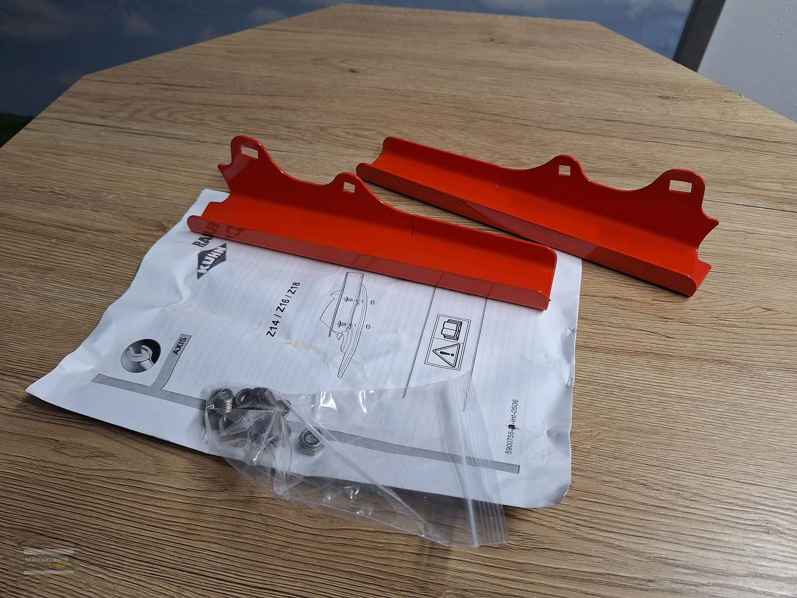 Düngerstreuer des Typs Sonstige Rauch Z14 Wurfflägelsatz Wurfscheiben, Neumaschine in Aurolzmünster (Bild 2)