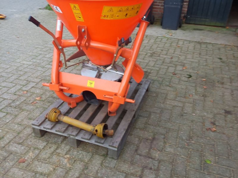 Düngerstreuer a típus Sonstige rondini kunstmestrooier zoutstrooier, Gebrauchtmaschine ekkor: Ommen (Kép 1)