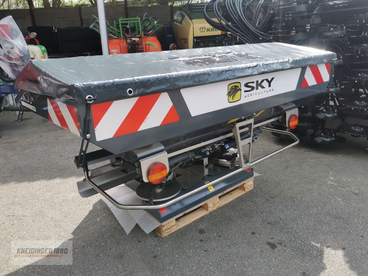 Düngerstreuer of the type Sonstige Sky DX 30+ WPB, Neumaschine in Altenfelden (Picture 11)