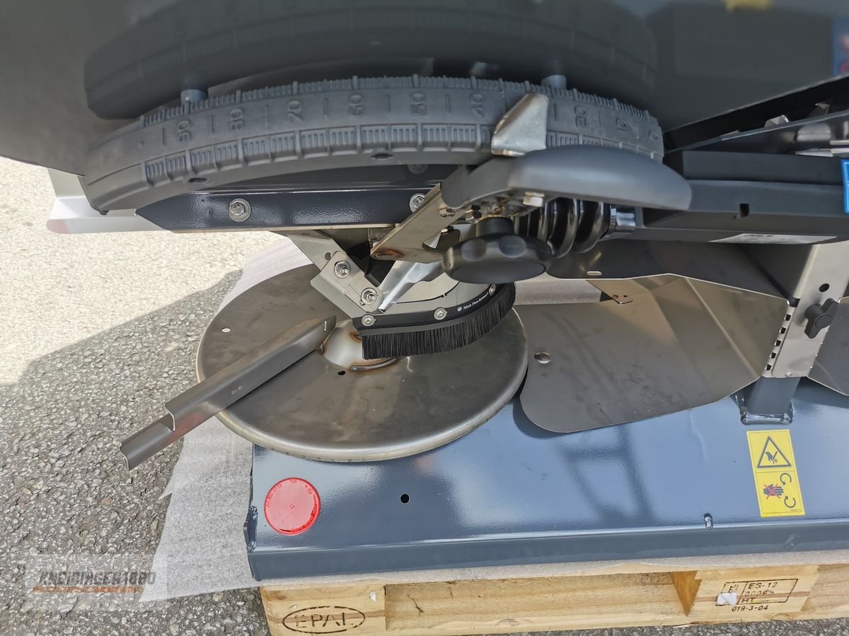 Düngerstreuer of the type Sonstige Sky DX 30+ WPB, Neumaschine in Altenfelden (Picture 9)