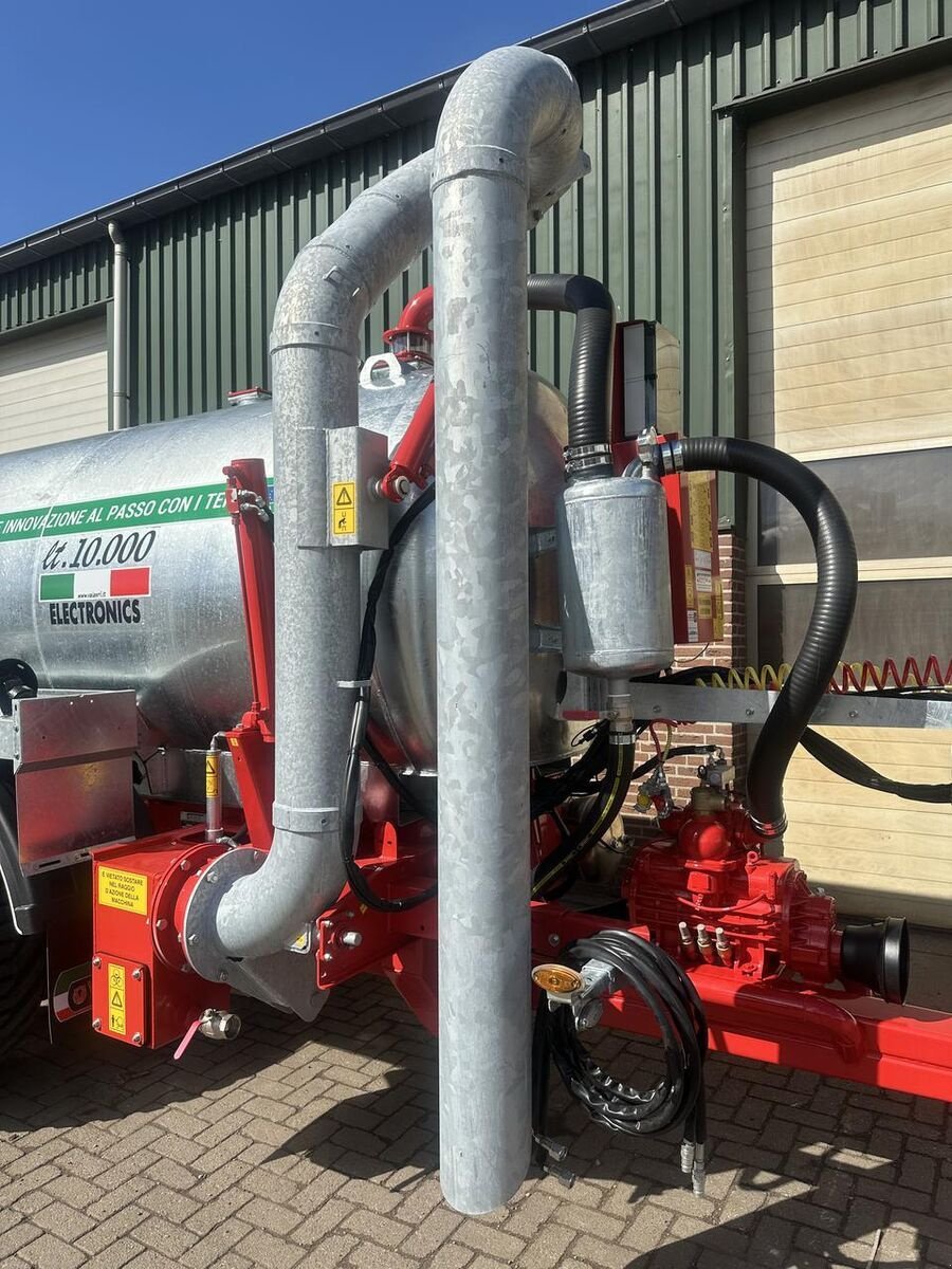 Düngerstreuer of the type Sonstige Vaia MB100 watertank met 8&#039;&#039; zuigarm - Nieuw, Neumaschine in Goudriaan (Picture 8)