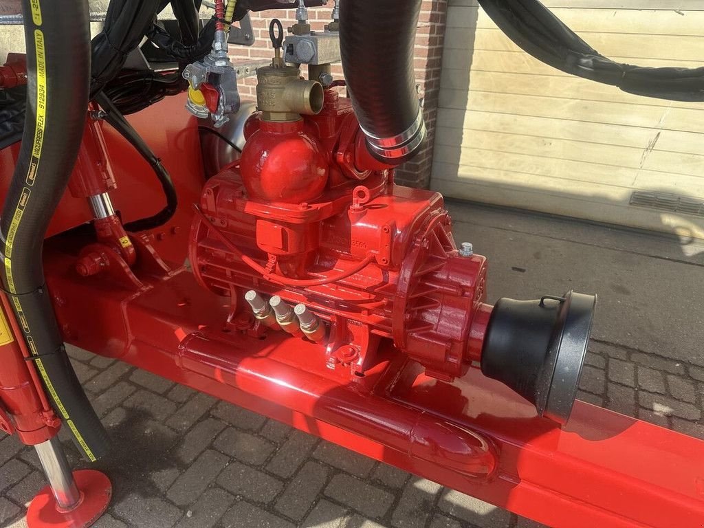 Düngerstreuer of the type Sonstige Vaia MB100 watertank met 8&#039;&#039; zuigarm - Nieuw, Neumaschine in Goudriaan (Picture 7)