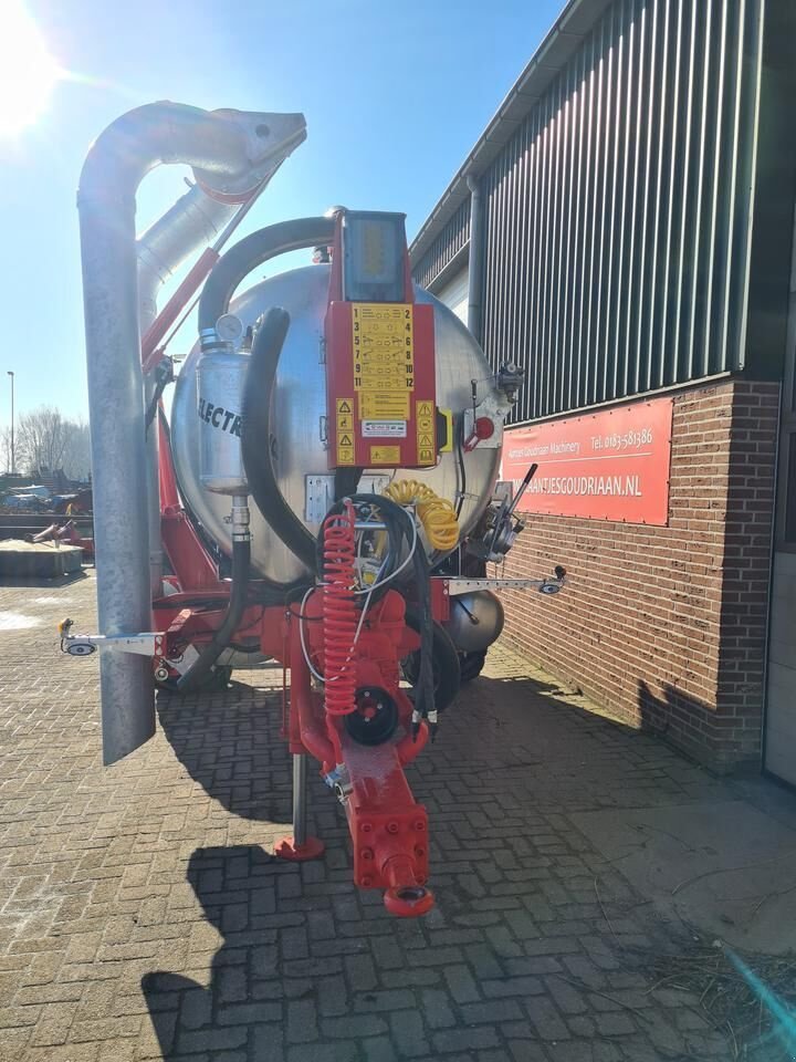 Düngerstreuer des Typs Sonstige Vaia waterwagen MB 100, Neumaschine in Goudriaan (Bild 7)