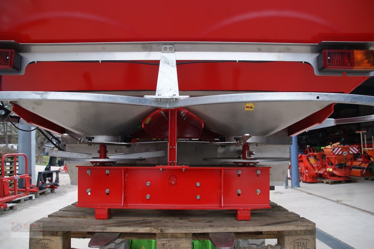 Düngerstreuer des Typs Sonstige Woprol Düngestreuer 1200l-Neu, Neumaschine in Eberschwang (Bild 13)