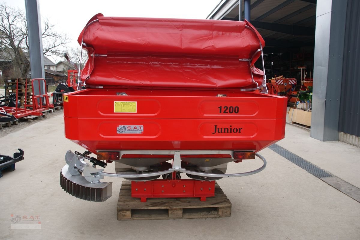 Düngerstreuer des Typs Sonstige Woprol Düngestreuer 1200l-Neu, Neumaschine in Eberschwang (Bild 9)