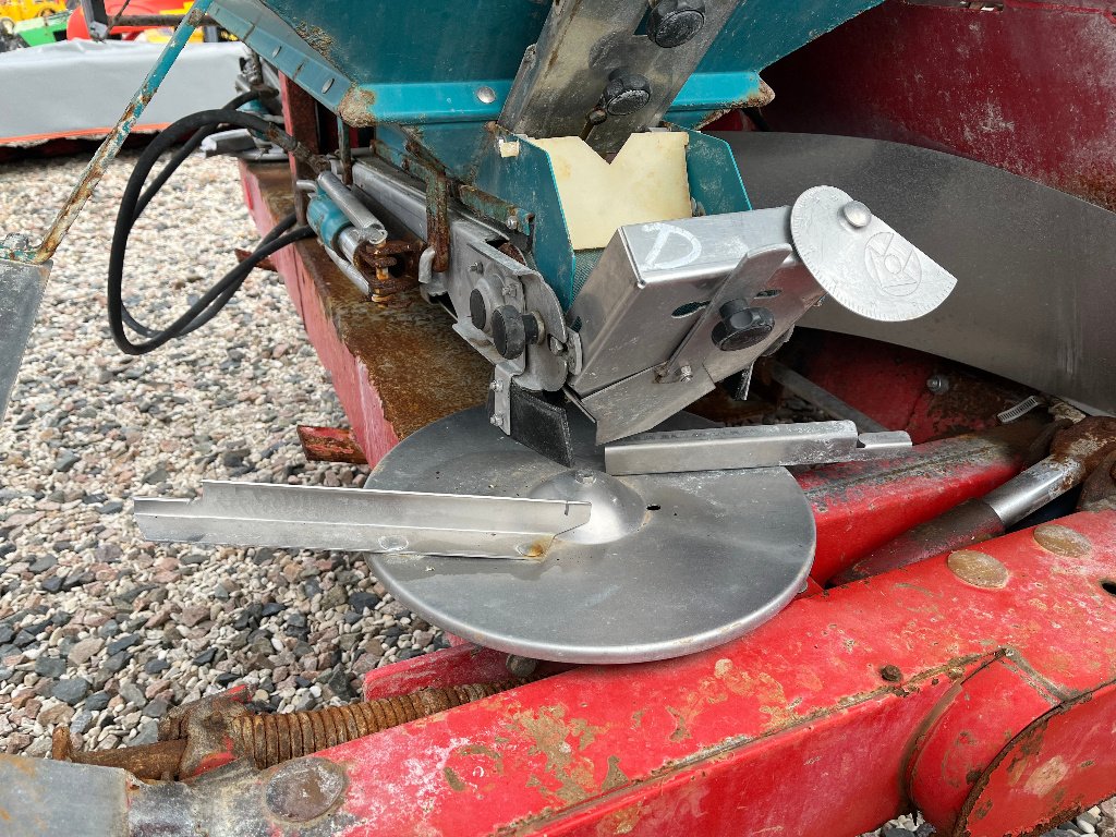 Düngerstreuer типа Sulky DPA XL 2000 TREMIE POMMIER, Gebrauchtmaschine в VERT TOULON (Фотография 8)